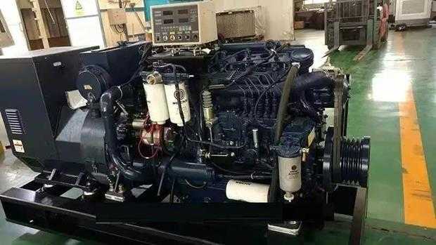 濰坊系列道依茨船用100KW發(fā)電機(jī)組