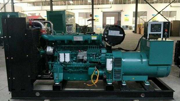 濰坊系列350KW 發(fā)電機(jī)組(2大泵